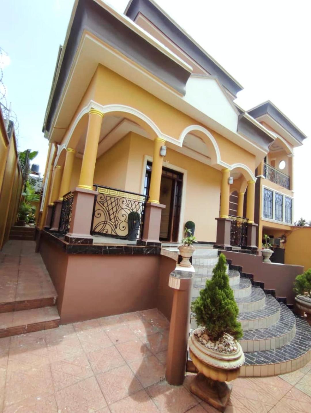 Residence Cherel 'New' Yaounde Ngoại thất bức ảnh